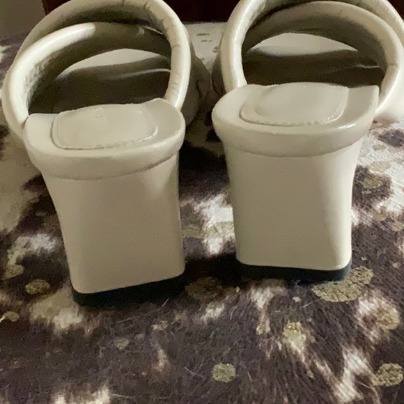 NEW Anine Bing Cade 37 Beige Leather Sandals Mules Size EU37/US 6 ~ 6.5 - Picture 5 of 5